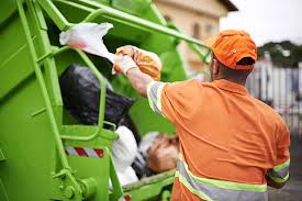 Best Commercial Junk Removal  in Thomasville, GA